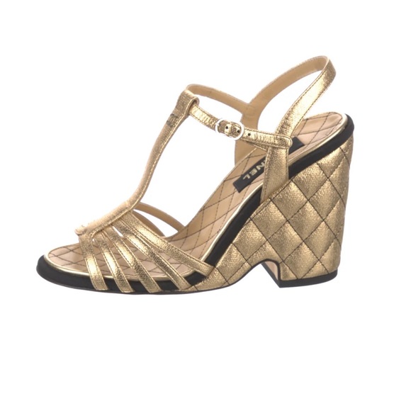 Chanel 2022 Metallic Gold Black Quilted Wedges - Picture 1 of 8